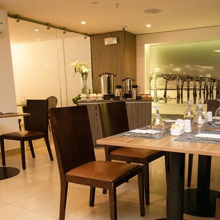 Ramada By Wyndham Panama Via Argentina Hotel Luaran gambar