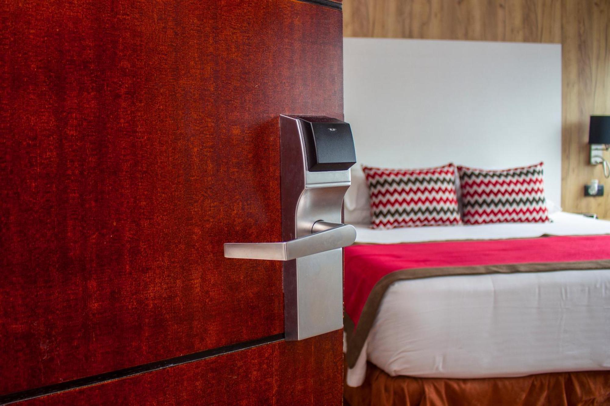 Ramada By Wyndham Panama Via Argentina Hotel Luaran gambar