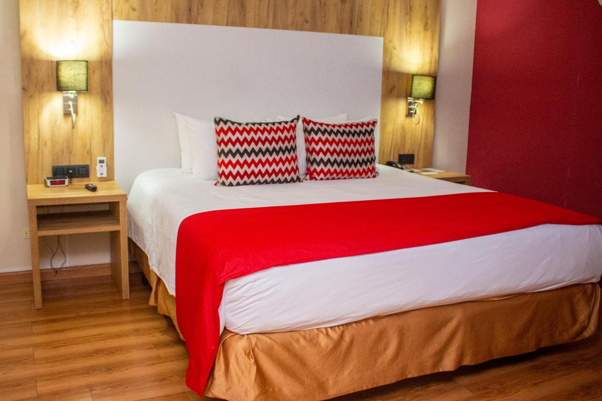 Ramada By Wyndham Panama Via Argentina Hotel Luaran gambar