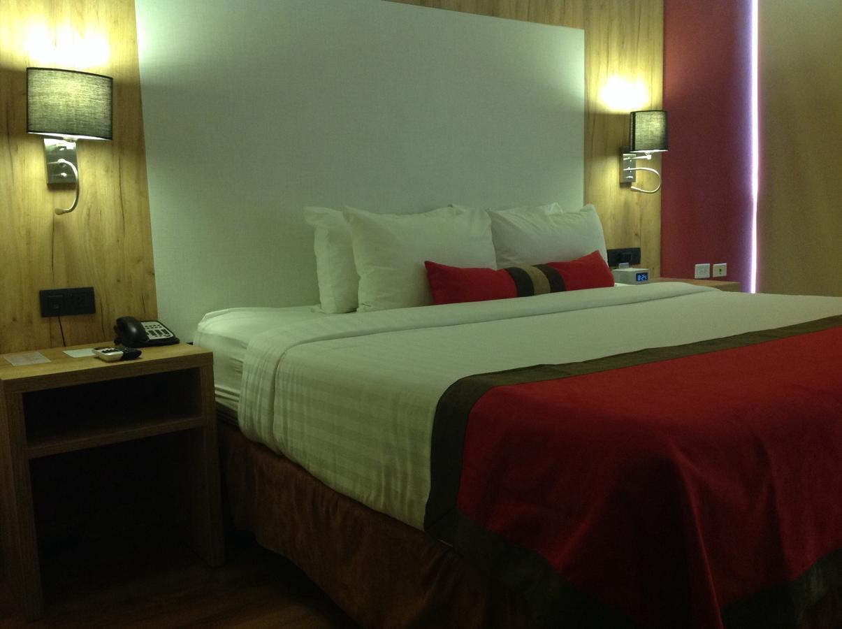 Ramada By Wyndham Panama Via Argentina Hotel Luaran gambar